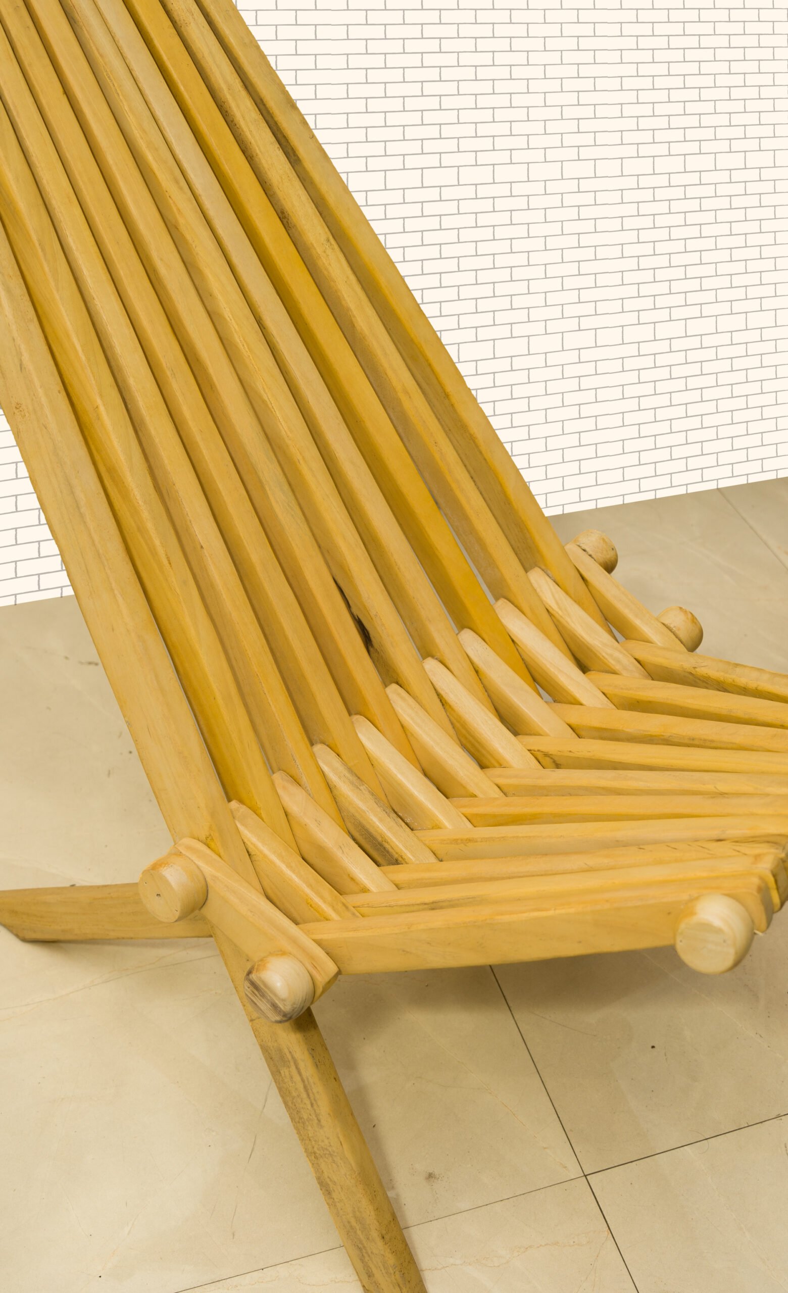 Relaxing chairs (6) Relaxing chairs (6)